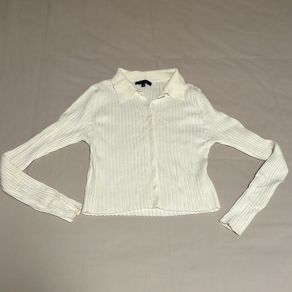 White Button Up, Collared Crop Long Sleeve